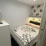 Naxos Apartment *